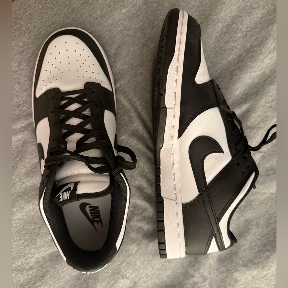 Woman’s Nike size 11 brand new - Picture 1 of 3
